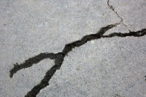 كيف تتصرف عند حدوث زلزال